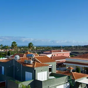 https://villa-lovisi.in-canary-islands.com